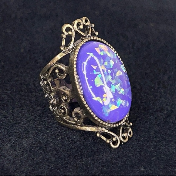 Purple Filigree Cocktail Ring Goth Retro Costume 6.5-7 Ornate Party - Picture 8 of 9